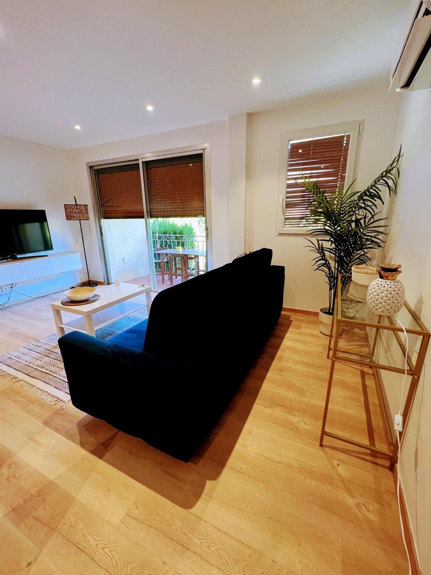 Superbe Terrasse Et Parking Prive Apartamento